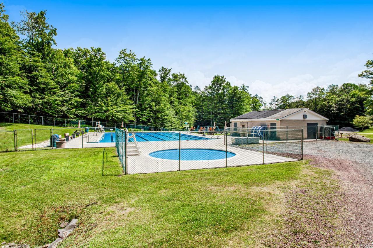 Friendship Lodge Pocono Lake Εξωτερικό φωτογραφία