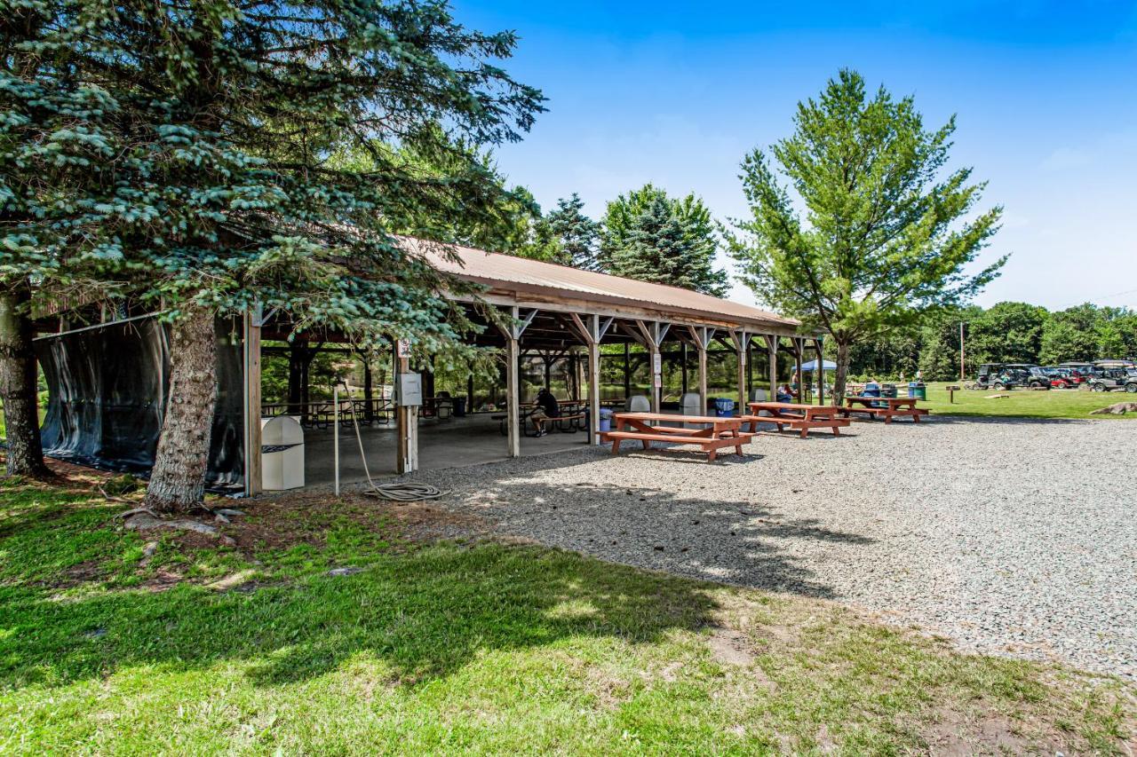 Friendship Lodge Pocono Lake Εξωτερικό φωτογραφία