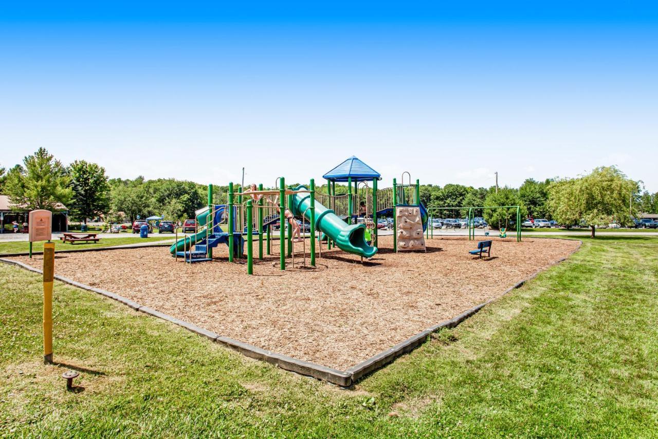 Friendship Lodge Pocono Lake Εξωτερικό φωτογραφία